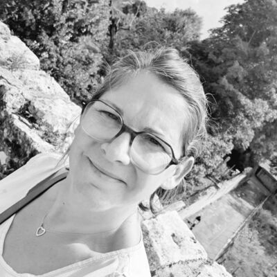Votre conseillère(er) Carine GUINOISEAU