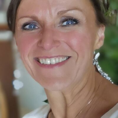 Votre conseillère(er) Manuella SAUVETRE