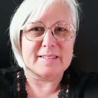 Votre conseillère(er) Isabelle MICHENAUD
