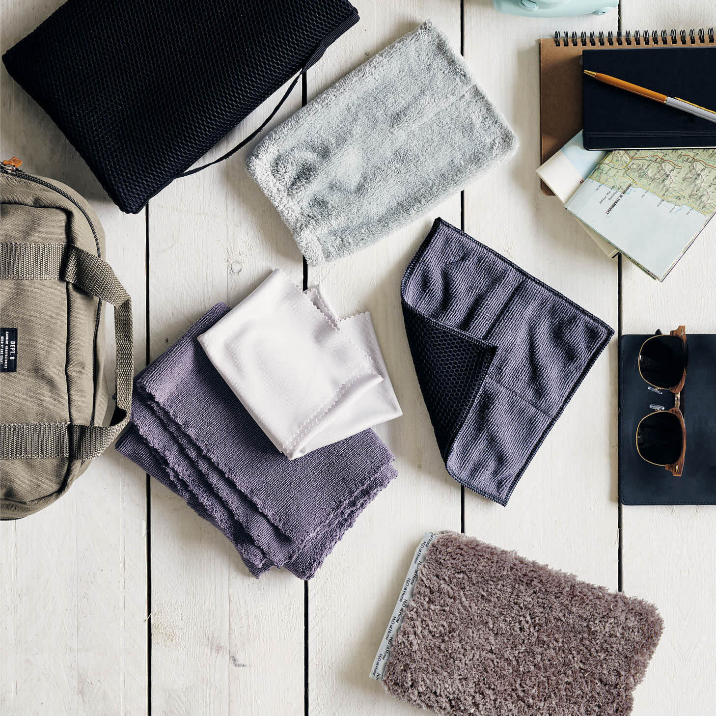 Photo du kit carrosserie H2O at Home  avec 5 textiles dédié au nettoyage des véhicules